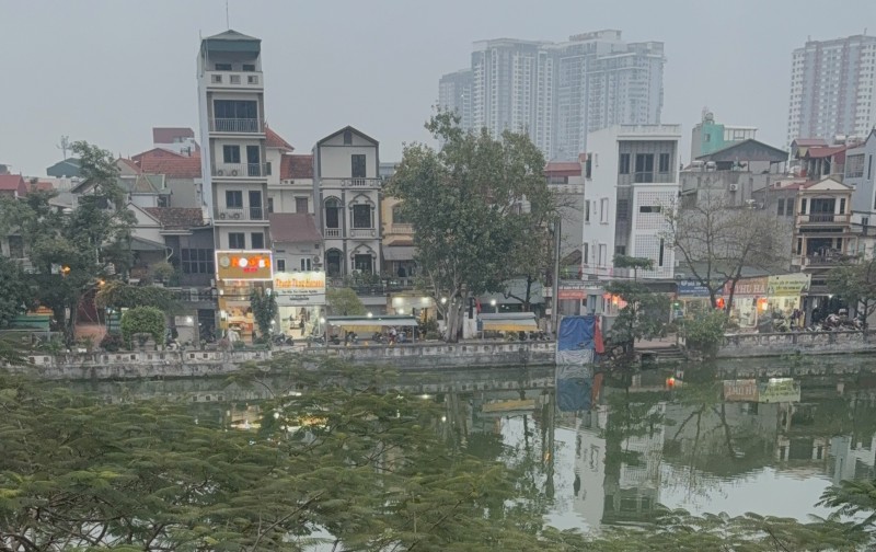 Cho thuê nhà 5 tầng, ~ 70m2, có thang máy, view hồ