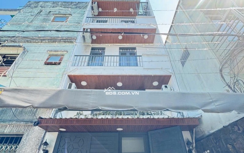 Bán nhà 3 lầu sân thượng. Phan Văn Trị P10. Đối diện Citylan