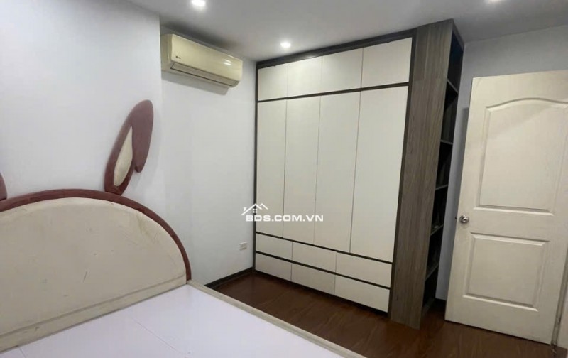 Cần bán căn hộ tại The Vetar V6