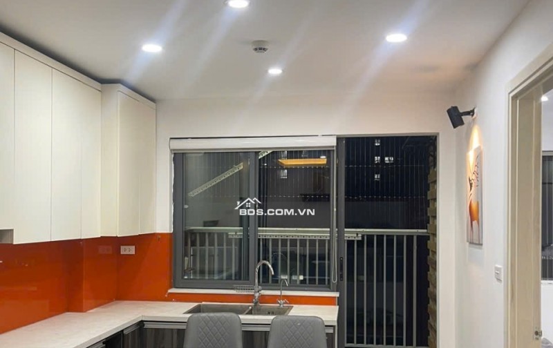 Cần bán căn hộ tại The Vetar V6