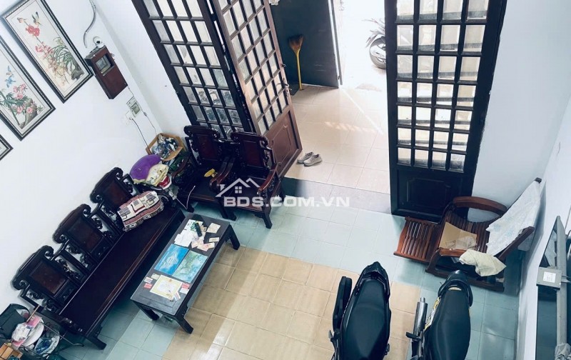  NHÀ ĐẸP TÂN BÌNH – HẺM THÔNG – GẦN NHÀ GA T3 – CHỈ 8.9 TỶ 