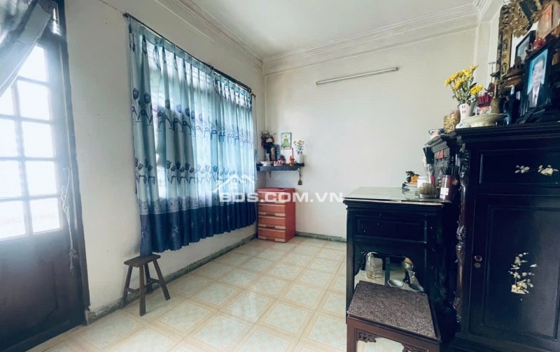  NHÀ ĐẸP TÂN BÌNH – HẺM THÔNG – GẦN NHÀ GA T3 – CHỈ 8.9 TỶ 