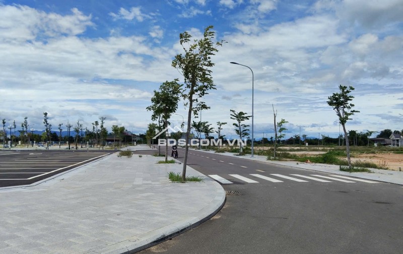 BÁN ĐẤT AN NHƠN - BÌNH ĐỊNH Đường TÔN THẤT TÙNG