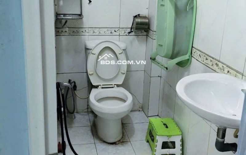 Nhà 1 trệt 1 lầu 2PN Hiệp Bình , sát QL13 , Thủ Đức