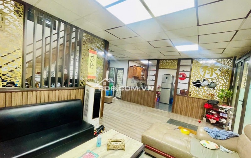 Phân Lô Hai Thoáng DT:39m x 5T Sát Ô Tô - Triều Khúc - Thanh Xuân Sổ đẹp Giá Tốt