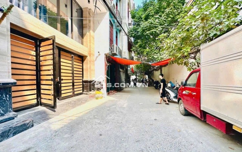 BÁN TOÀ CHDV SIÊU VIP KIM GIANG HOÀNG MAI 120M2 DOANH THU HƠN 2TỶ/NĂM.