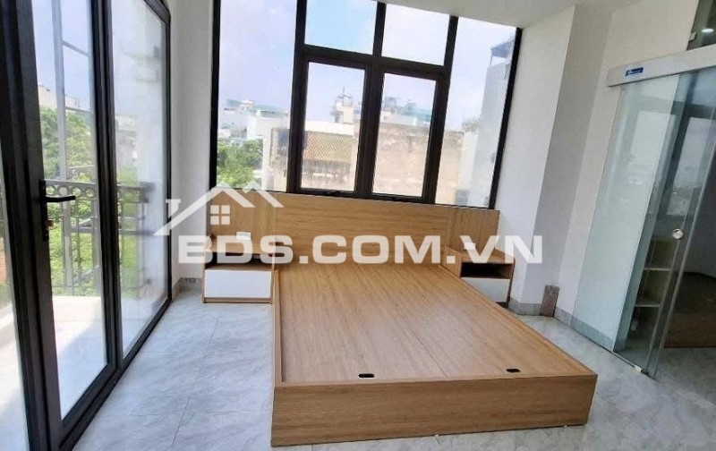 BÁN  2TOÀ CHDV PHỐ QUAN NHÂN, Ô TÔ QUA NHÀ 86M2