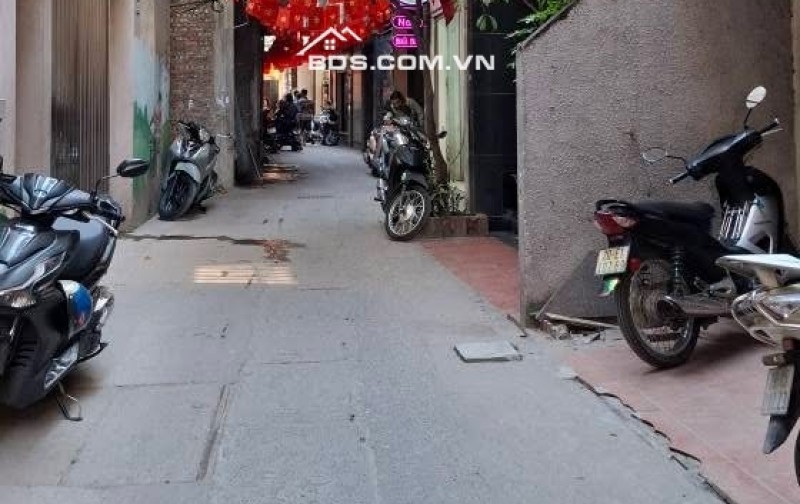 BÁN  2TOÀ CHDV PHỐ QUAN NHÂN, Ô TÔ QUA NHÀ 86M2