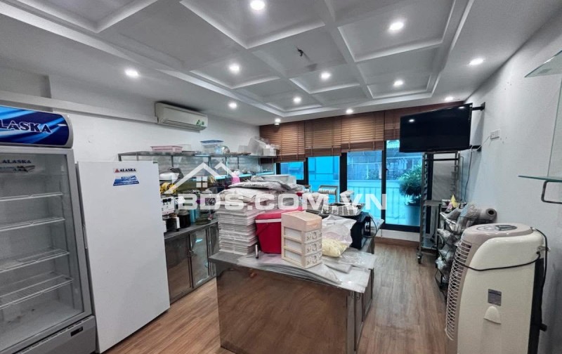 BÁN SIÊU PHẨM VỪA Ở VỪA CHO THUÊ NGUYỄN CHÁNH