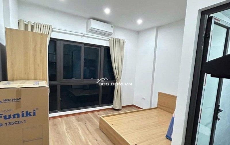 BÁN TOÀ CHDV  PHỐ TRẦN DUY HƯNG 10m ra phố lớn. Ô tô đỗ cửa