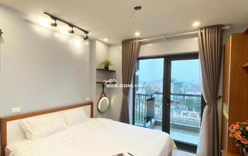 BÁN NHANH SIÊU PHẨM CHDV PHỐ TRỊNH CÔNG SƠN