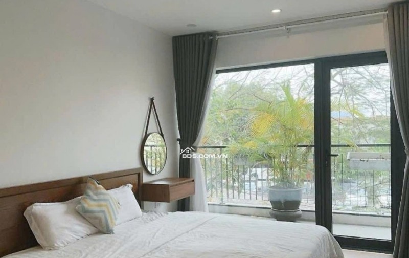 BÁN NHANH SIÊU PHẨM CHDV PHỐ TRỊNH CÔNG SƠN