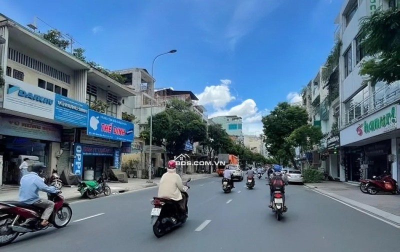  [PHƯỜNG BÀN CỜ] NHÀ 4 TẦNG – HXH QUAY ĐẦU – NGANG 6M – 2 MẶT THOÁNG – CÓ GARAGE – 20 TỶ