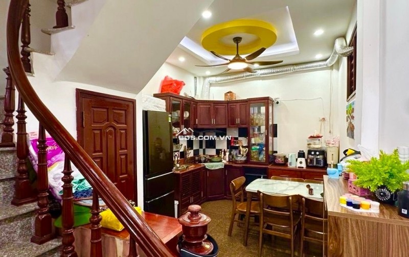 B.Á.N NHÀ PHÙNG KHOANG – NAM TỪ LIÊM – 35M² – 4 TẦNG – NHÀ ĐẸP – 11 TỶ  CĂN GÓC – NGÕ NÔNG – GẦN Ô TÔ – NGÕ THÔNG – KHÔNG LỖI PHONG THỦY