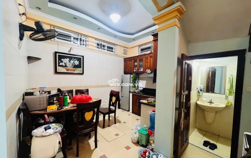 BÁN NHÀ NGUYỄN KHANG – TRUNG TÂM CẦU GIẤY – NGÕ Ô TÔ – NHÀ CHẮC CHẮN