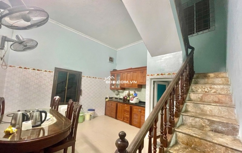  B.Á.N NHÀ PHÙNG KHOANG – NAM TỪ LIÊM – 53M² – 4 TẦNG – LÔ GÓC – 17.5 TỶ  3 MẶT THOÁNG – Ô TÔ TRÁNH – NGÕ RỘNG – PHONG THỦY ĐẸP