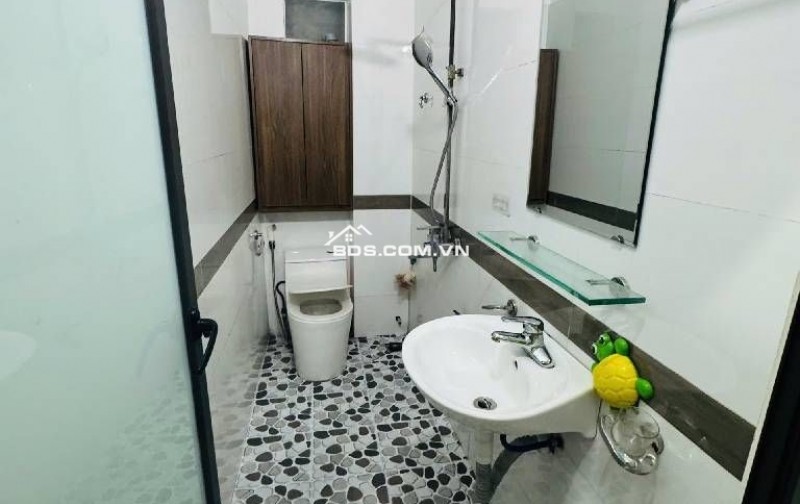 Phân Lô Hai Thoáng DT:39m x 5T Sát Ô Tô - Triều Khúc - Thanh Xuân Sổ đẹp Giá Tốt