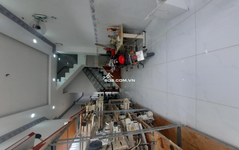 Bán nhà view sông, gần Quận 5, 3 tầng, Quận 8, 3.5x18, 6.x tỷ.