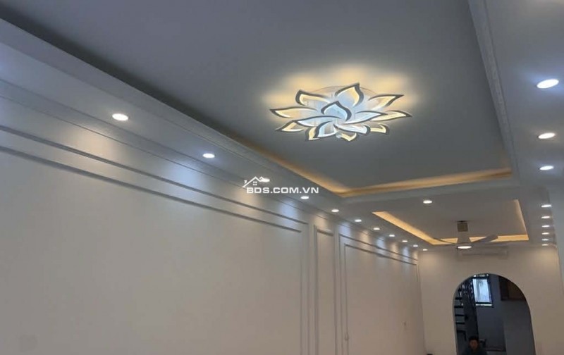 BÁN NHÀ MẶT PHỐ – NHÀ MỚI – KINH DOANH THUẬN LỢI – KHU VỰC CẦU ĐUỐNG