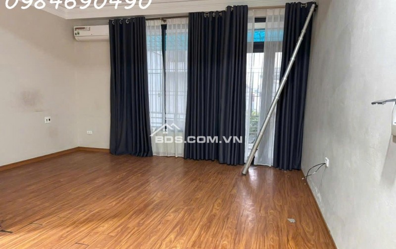 Cho thuê nhà nguyên căn Lai Xá - Hoài Đức DT 75m2, 3 tầng, full nội thất, giá 11tr/tháng