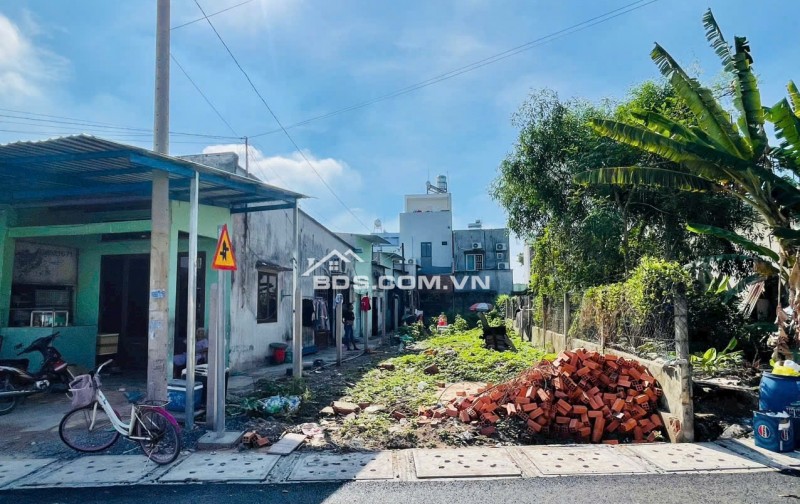 Mặt tiền Đỗ Đình Nhân, thị trấn Củ Chi, 172m2, 600tr. Chủ bán nhanh