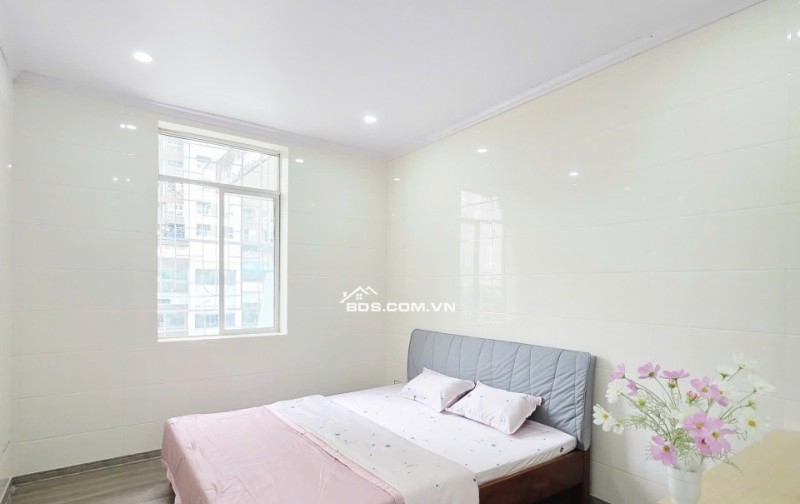 CĂN HỘ CHUNG CƯ NGUYỄN THỊ THẬP TRUNG TÂM CẦU GIẤY 65M2 VỚI 2PN GIÁ 5.3 TỶ