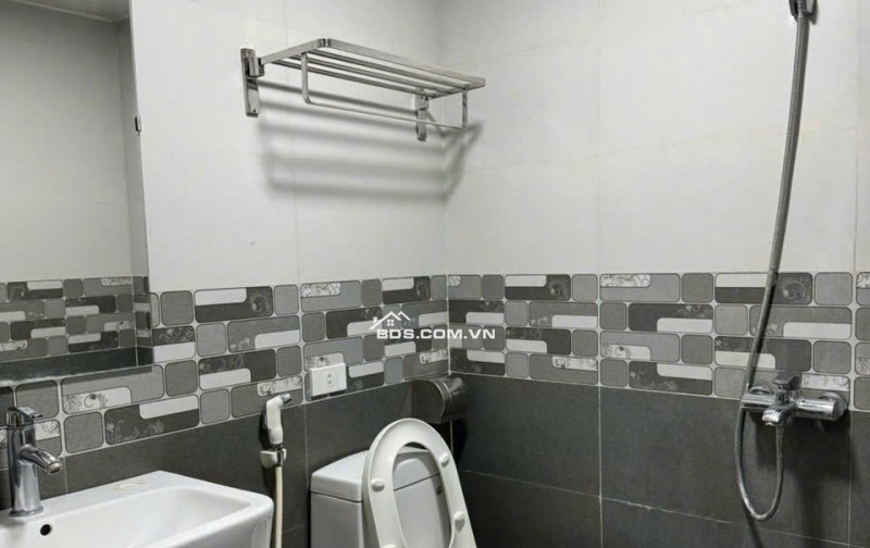 Cho thuê nhà nguyên căn Lai Xá - Hoài Đức DT 75m2, 3 tầng, full nội thất, giá 11tr/tháng