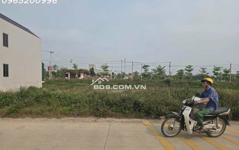 Cần tiền bán nhanh lô đất mặt tiền Xã Khánh Hội, Ninh Bình, DT 173m2, giá 5,3 tỷ