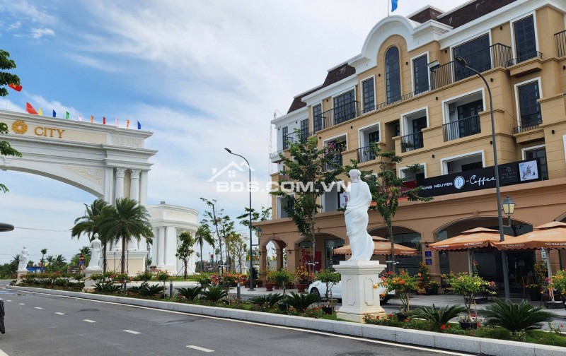 Cần Bán Đất 2 Mặt Tiền Tỉnh Lộ 818 Tiện Kinh Doanh Buôn Bán Tại Agora City - KĐT Thương Mại Hàng Chính Thủ Thừa