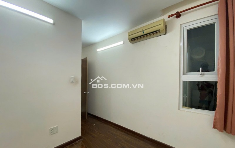 căn hộ Era ( The Useful)  Lạc Long Quân ,Tân Bình: 73m2-2p ngủ , 2wc, giá 9,5tr