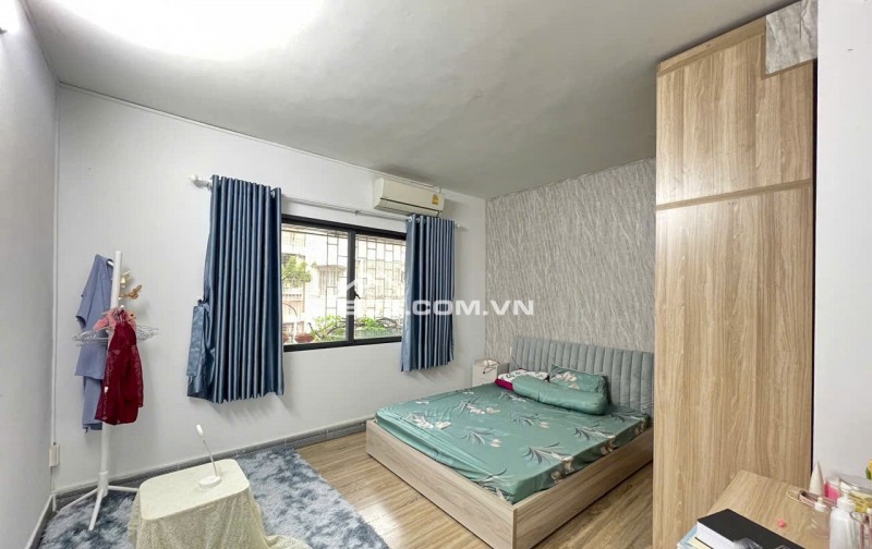 Chung cư 590, CMT8, Phường 11, Quận 3: 80m2,2p ngủ, Nt, 11tr/th