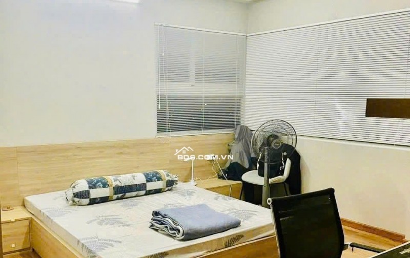 Satra Eximland, Phan Đăng Lưu, Phú Nhuận: 90m2, 2PN, 2WC, 16tr5/th, NT