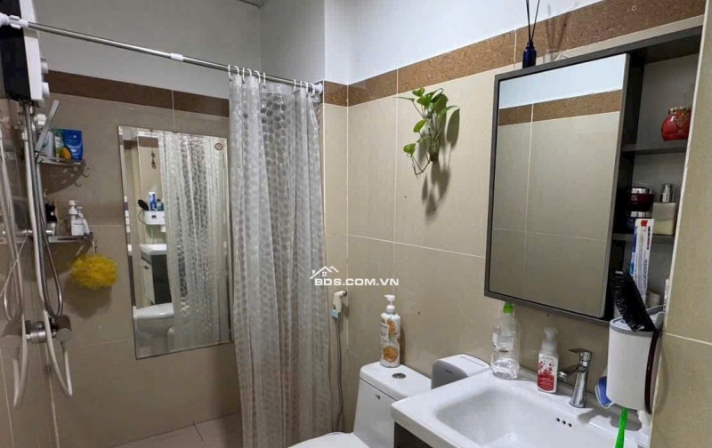 10tr/tháng, C/c Screc, Nội thất, 1PN, 1WC, 56m2, Trường Sa, Quận 3.