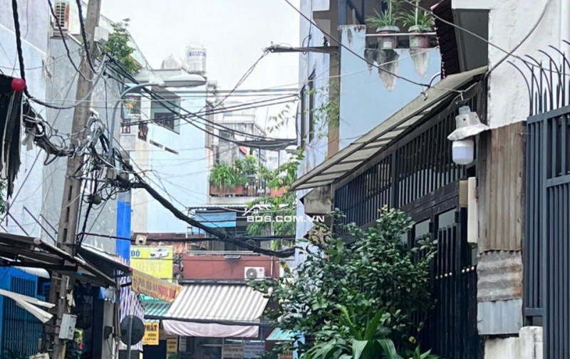 Nhà 4 lầu Bà Hom Phú Lâm P13 Quận 6 chỉ 5 tỷ 500 còn bớt