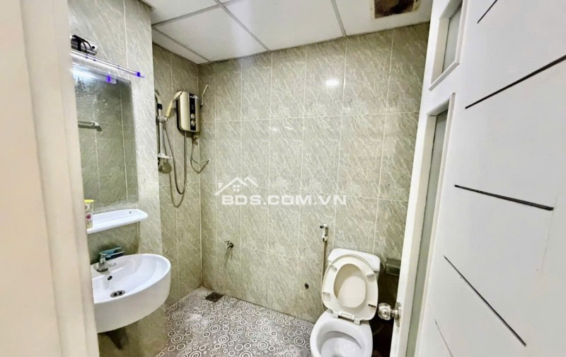 C/c IDICO, 262 Luỹ Bán Bích, TP: 70m2, 2PN, 2WC, Nội thất, 9tr. Bancong