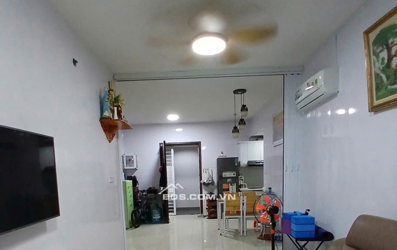 C/c 10a Trần Nhật Duât, rộng 70m2, NTCB, giá 11tr5/th, 2PN, Nhà mới.