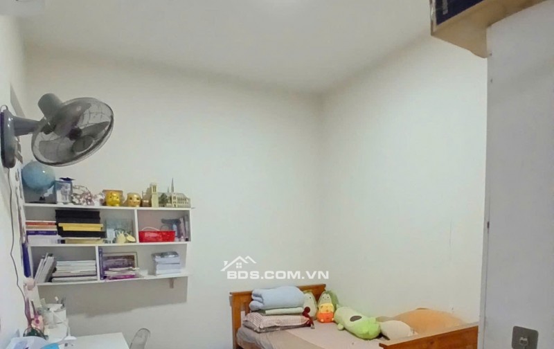 C/c 10a Trần Nhật Duât, rộng 70m2, NTCB, giá 11tr5/th, 2PN, Nhà mới.