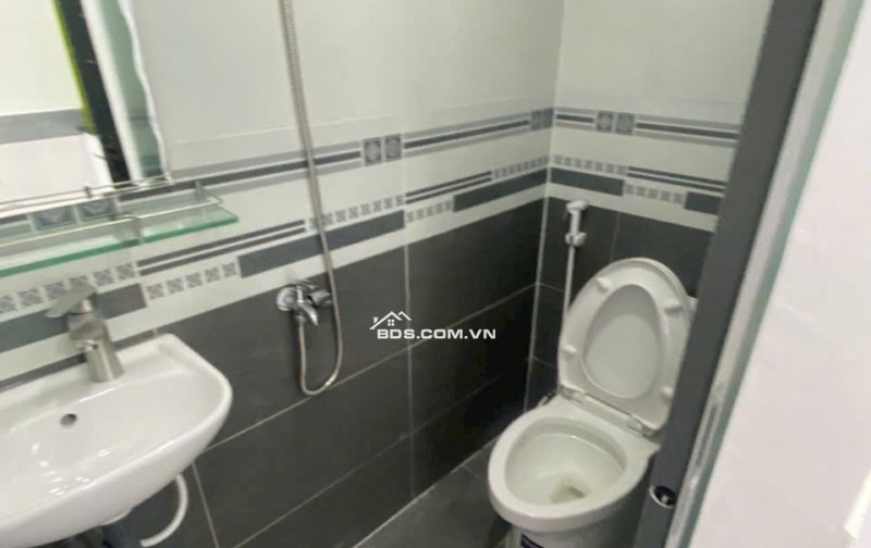 sang nhượng nhà mới tân trang trục Lê Văn Khương 900tr