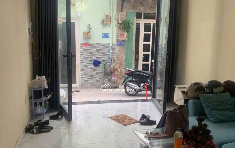 Cho thuê nhà riêng khu Nguyễn Hữu Cảnh, Nhà cấp 4, 2PN, 1WC, giá 9tr5/th.