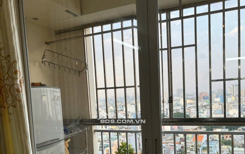 Chung cư Mỹ Phước, 80m2, Lầu trung, 2PN, 2WC, Bùi Hữu Nghĩa. 12tr5/th.