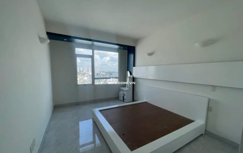 Chung cư PN Techcons, Hoa Sứ, Phú NHuận: 90m2, 2p ngủ, NT, 16tr5/th