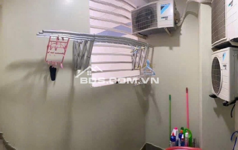 Chung cư 10A Trần Nhật Duât, Q1: 2p ngủ, full NT, 74m2, 12tr/th