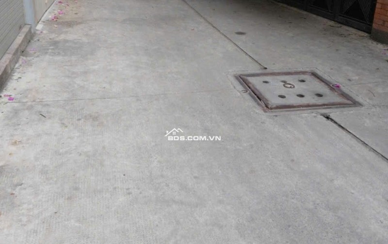 Cho thuê nhà Cấp 4, Nguyễn Hữu Cảnh, BT: 2p ngủ,4x15m, 9,5tr, Nhà sach