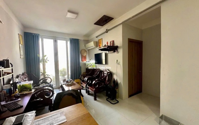 Chung cư Ngô Tất Tố, P.19, BT: 2PN, WC, có NTCB, 12tr/th, 80m2.