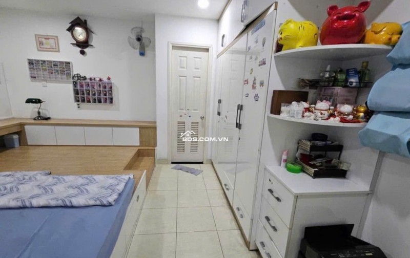 C/c  Ngô Tất Tố, Bình Thạnh: 2p ngủ, 70m2, NTCB, 11tr5/th. Cọc 1th.