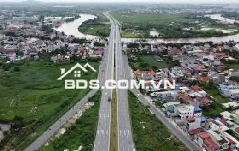 Đất 6000m ở mặt đường Nguyễn Trường Tộ đã có nền, mặt tiền 25m, giá siêu rẻ chỉ 25tr/tháng