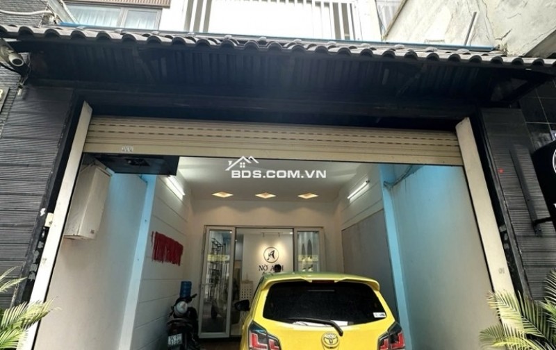 HẺM 1 TRỤC SÁT MẶT TIỀN - PHẠM VĂN CHIÊU - OTO NGỦ NHÀ - ĐANG CHO THUÊ 18TR - NHÀ 80M2 x 4 TẦNG MỚI ĐẸP - CHỈ NHĨNH 9 TỶ