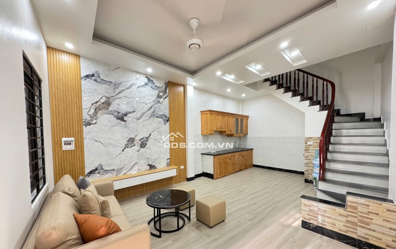 Bán nhà 5 tầng full nội thất phố Văn Phú - Hà Đông 7,3 tỷ