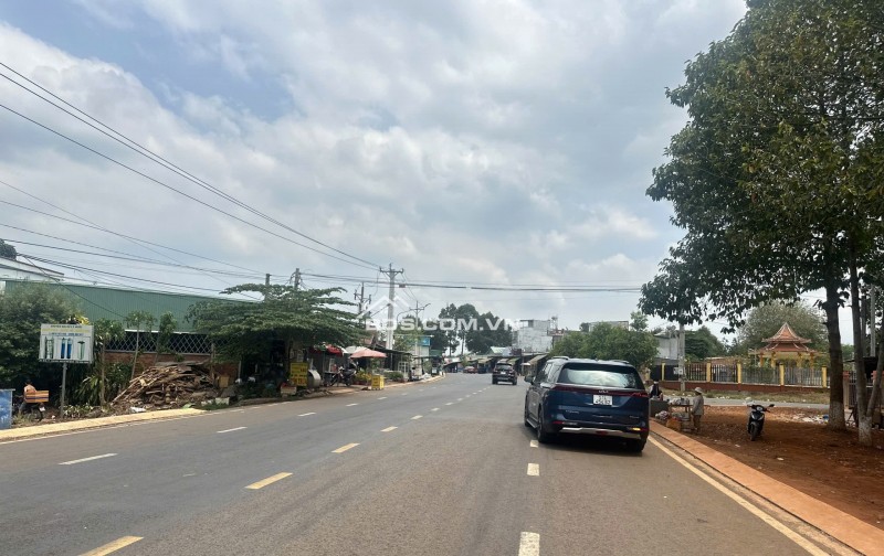 CẦN BÁN 10 LÔ 50X55=2750M2 SỔ RIÊNG ĐƯỜNG 18M CÁCH CHỢ TRƯỜNG HỌC 300M GIÁ 780TR