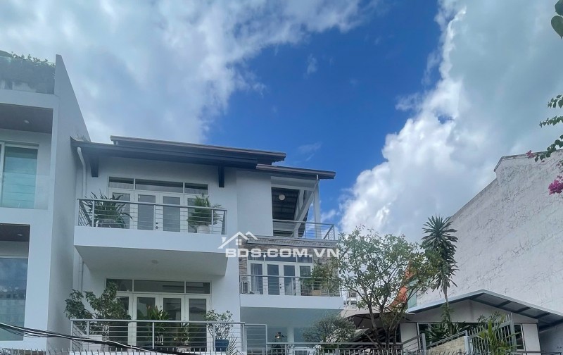 Bán biệt thự liền kề Thủ Đức (Q2 cũ), An Phú An Khánh, 160m2, Hầm 3 tầng, SHR, 34.9 tỷ